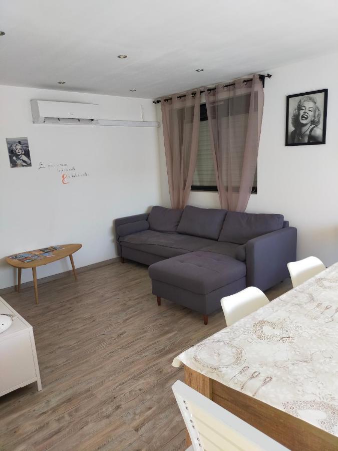 Logement Atypique Arles Ngoại thất bức ảnh